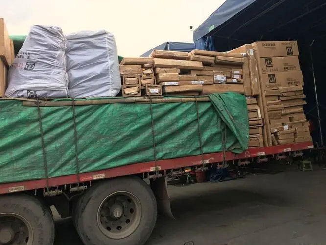 阿瓦提家具托运